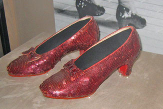 Crédit Photo : Sergio Caltagirone http://commons.wikimedia.org/wiki/File:Ruby_slippers.jpg
