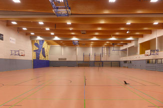 Panorama der Dreifeld-Sporthalle