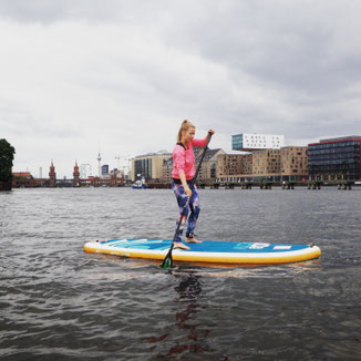 Stand up paddling (SUP) at StandupClub Berlin