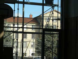 Massillon vu depuis le gymnase en construction (2010)