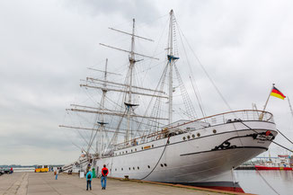 Segelschulschiff Gorch Fock im Trockendock