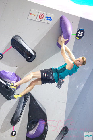 Jakob Schubert at top!