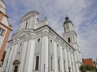 Stadtpfarrkirche St. Peter, Neuburg