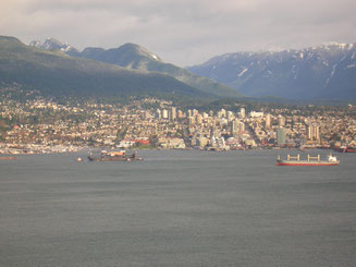 Morgens Skifahren und nachmittags Schwimmen gehen, in Vancouer ist das möglich.