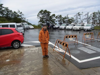 枝折峠登山口駐車場は、こんな所（出発前に）