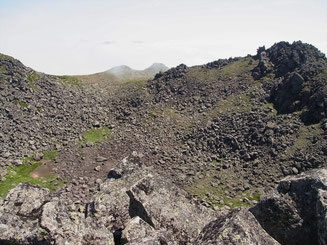 トムラウシ山も火口を持つ山だった。