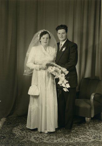 Rosmarie und Edwin Fricker - Liechti (1953; Foto A. Leoni, Laufenburg)
