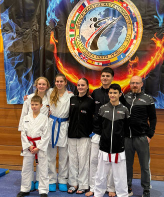 Karate Team Hegau, Karate Engen, Karate Singen, erfolgreich auf der Meisterschaft in Bregenz. 