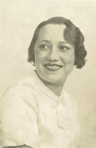 Maria Bras, née Poup (coll. V. Prat)