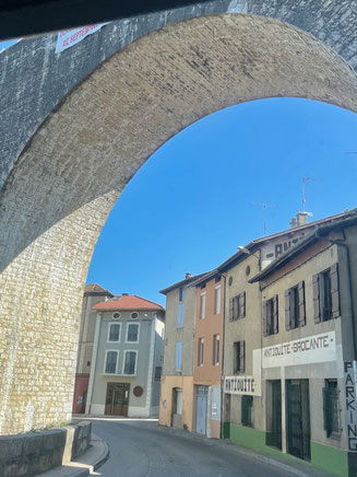 Weiterfahrt in Saint-Nazaire-en-Royans nach Pont-en-Royans 