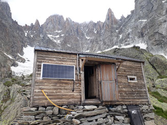 Aiguille des Drus, Les Drus, le Dru, Traverse, petit Dru, Grand dru, Charpoua, Refuge de la Charpoua, Glacier de la Charpoua, Mont Blanc Area, Mont Blanc Region, Chamonix