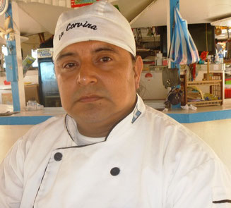 Xavier Rodríguez Larco, chef de Cabaña Restaurante La Corvina del Parque del Marisco de Tarqui. Manta, Ecuador.