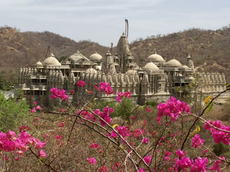 Bild: Tempel von Ranakpur in Rajasthan in Indien