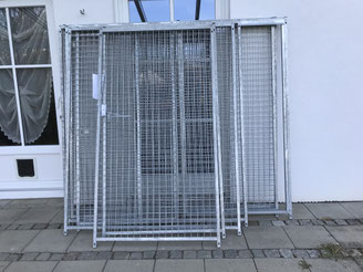 Hundezwingerelemente für den Bau eines Katzengeheges