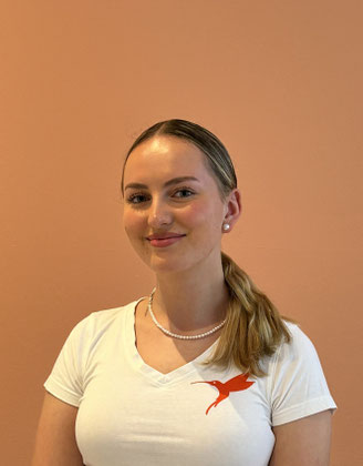 Mira Ruf | Apprentice to became cosmetician EFZ in her 1st year