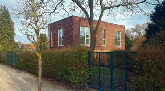 Salle au 1er étage d'une maison passive.