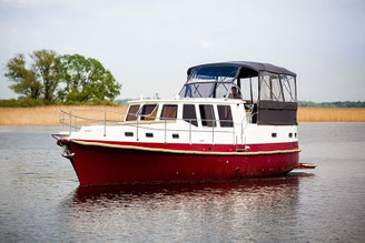 Hausboot SUNCAMER 30| 4+2 Kojen, 1 Schlafkabinen| ohne Führerschein