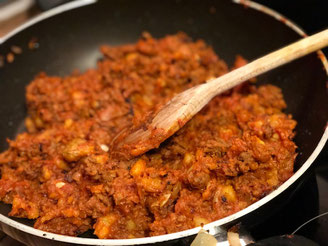 Schnelle tuerkische Boerek mit Kartoffeln und Hackfleisch l Fingerfood Boerek