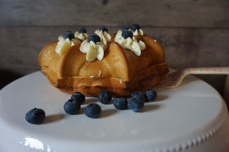 einfache Milchmaedchen Torte mit Vanille-Frosting