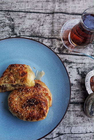 das einfachste Boerek Rezept der Welt mit Hackfleisch aus Filoteig l gelingt garantiert