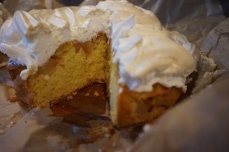 saftiger Rhabarber - Baiser - Kuchen - schnell und vanillig