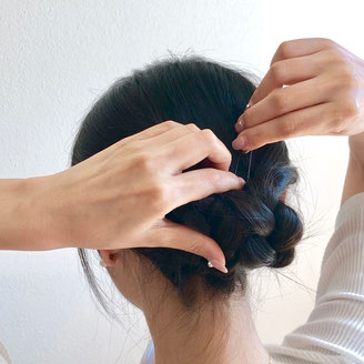 【簡単ヘアアレンジ】和装にぴったり、くずれにくい!くるりんぱからのギブソンタック