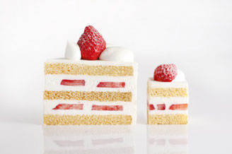 スーパーあまおうショートケーキ