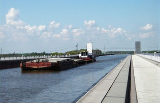 Wasserstraßenkreuz bei Magdeburg (Fotograf und Bildeigner: Stadt Magdeburg)