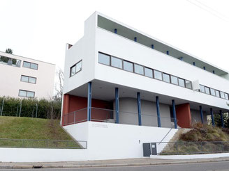 Die Häuser Le Corbusiers stehen in der Weissenhofsiedlung. Foto: Bernd Weißbrod