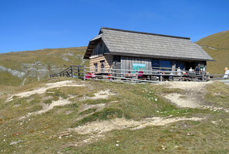 Eisentalhütte in den "Nocky Mountains"