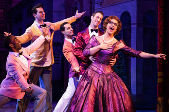 Santino Fontana (Dorothy) dans Tootsie The Musical