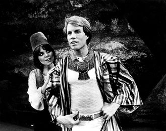 Laurie Beechman (Narrator) et  Bill Hutton (Joseph) 