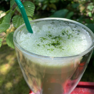 お茶の静香園　静香園　カフェ　抹茶ラテ