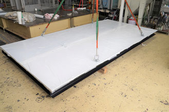 2000×3000（2ｍ×3ｍ）の大型定盤、製缶定盤です