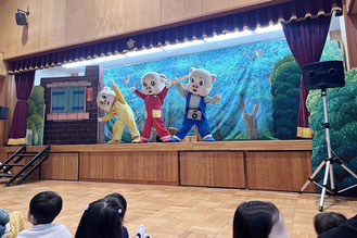 幼保連携型認定こども園 大浜幼稚園 千葉県 船橋市 薬円台 年間の主な行事について 冬 鑑賞会