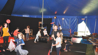 Un cirque a dressé son chapiteau à Saint Aubin du Pavail