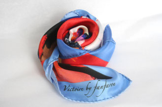 Foulard Victoire Julie d'Aragon Carré de Soie Made in France Fanfaron