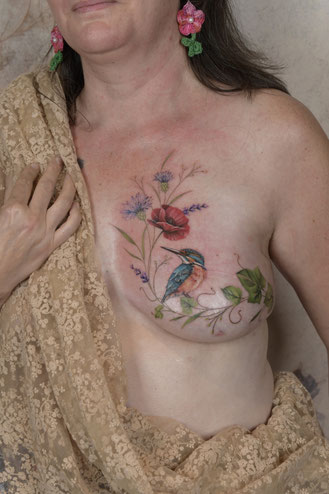 Tatouage artistique de reconstruction Soeurs d'Encre