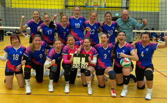 DSC-Damen-2 jubeln über den ersten Sieg nach dem Wiederaufstieg