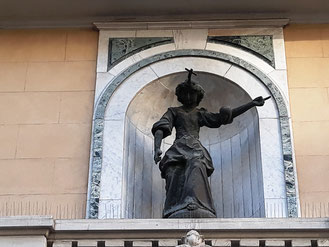пешеходные экскурсии по Барселоне с русскоязычным гидом