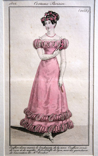 Garderobe für den Tag nach der Hochzeit, pinkes Kleid mit Saumdekoration, Costume Parisien, 1822.  - Regency Empire Mode