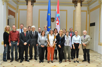 Die Exkursion im Jahr 2013 führte nach Zagreb. Dort wurde die Besuchsgruppe des Studienseminars Leer  im kroatischen Außenministerium empfangen.
