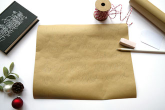 Lettering Anleitung: Wie du Geschenke hübsch verpacken kannst - Schritt 1: vorschreiben
