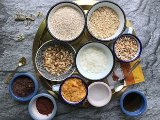 Rezept für ein Knsupermüsli selbermachen - die Zutaten (Letter Lovers mel_lettering)