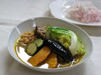 その会社の麺を使ったスープカレー米麺