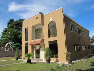 The stylish and pretty building of We'll English Academy