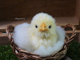 羊毛フェルト ひよこ ヒヨコ リアル