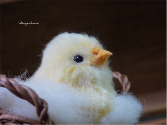 羊毛フェルト ひよこ ヒヨコ リアル