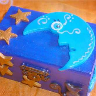 Caja diseñada por Patricia y creada en Artesanía Lalipitu.