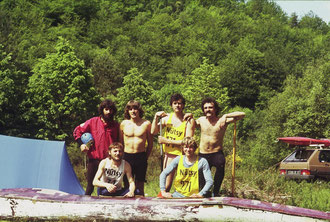 France 81 patrouille C2 à Treignac sur la Vézère A. Peyrat; P. Ballage, M. Pubert, M. Monchouzou, accroupis G. Barbelane, A. Babulle